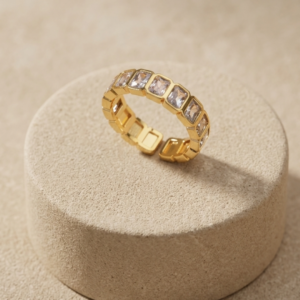 Éterne Band Ring